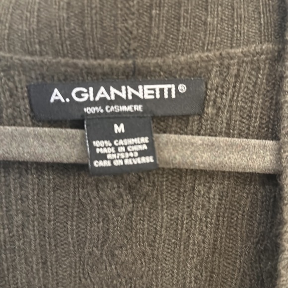 Olive green Cashmere Cardigan - Picture 4 of 6